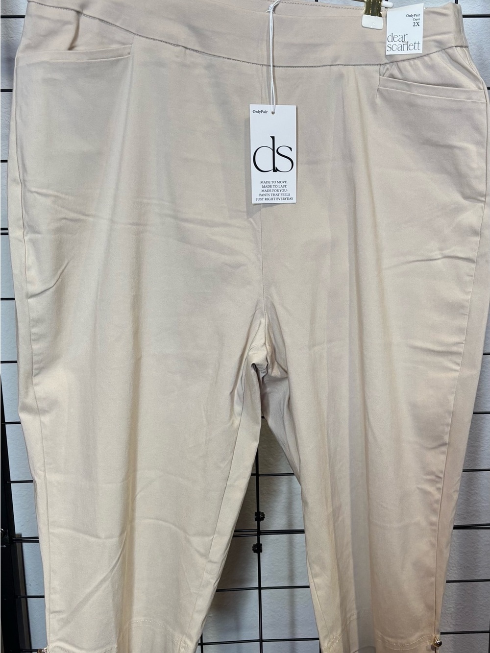 Dear Scarlett Cropped Pull-On Pants in Light Beige “Only Pair” - Picture 3 of 6